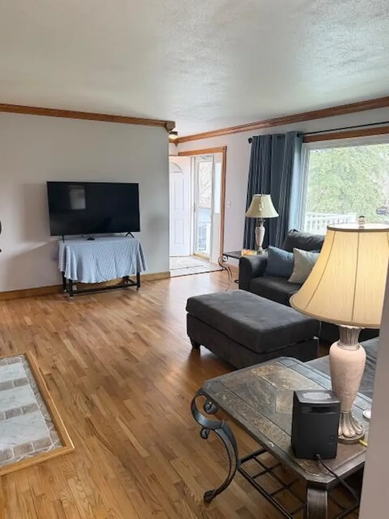 5586 Wendzel Drive Coloma Charter Township MI 49038