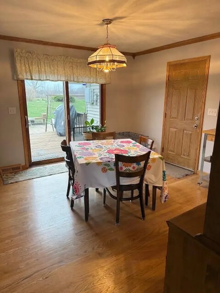 5586 Wendzel Drive Coloma Charter Township MI 49038