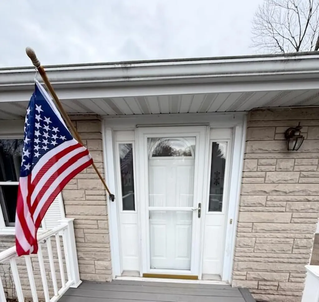 5586 Wendzel Drive Coloma Charter Township MI 49038