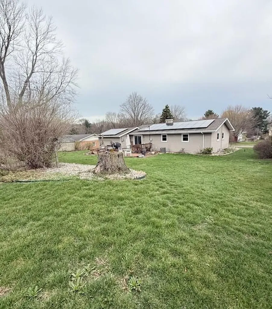 5586 Wendzel Drive Coloma Charter Township MI 49038