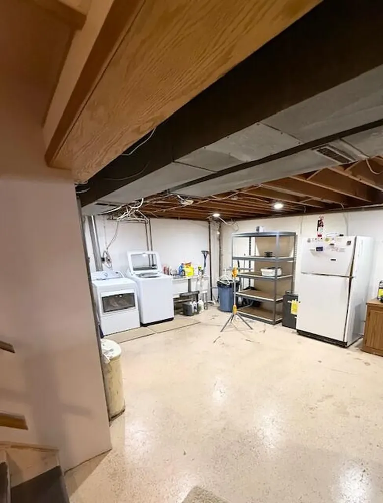 5586 Wendzel Drive Coloma Charter Township MI 49038