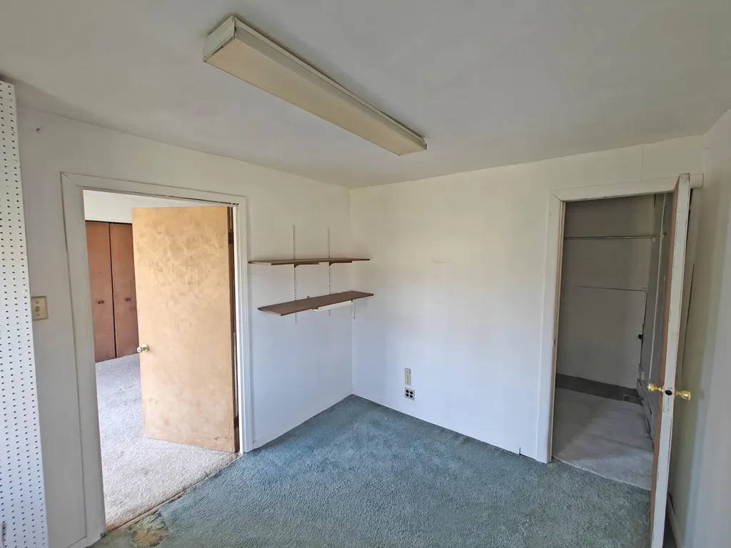 5587 E Karen Court Stevensville Village MI 49127