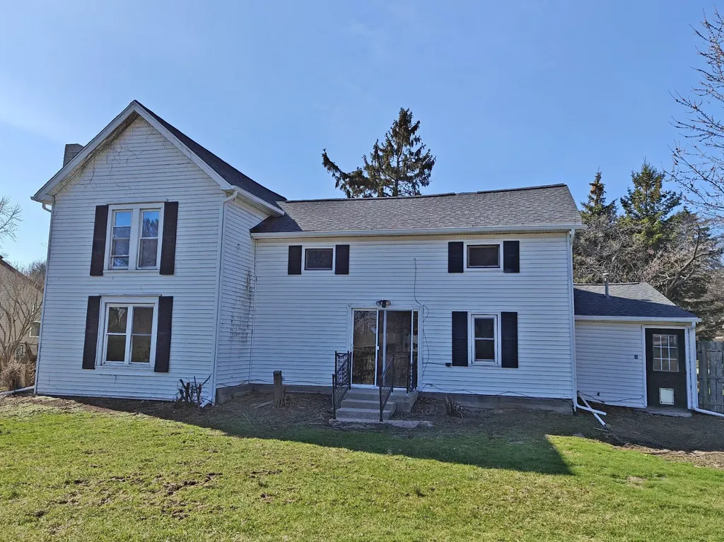 5587 E Karen Court Stevensville Village MI 49127