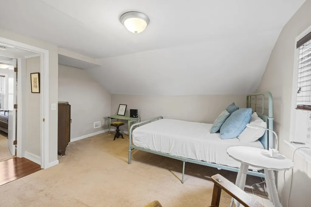 607 Sherwood Avenue Three Oaks Village MI 49128