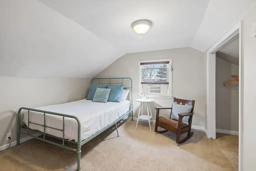 607 Sherwood Avenue Three Oaks Village MI 49128