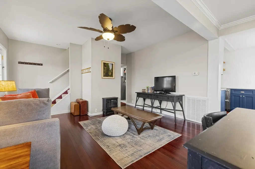 607 Sherwood Avenue Three Oaks Village MI 49128