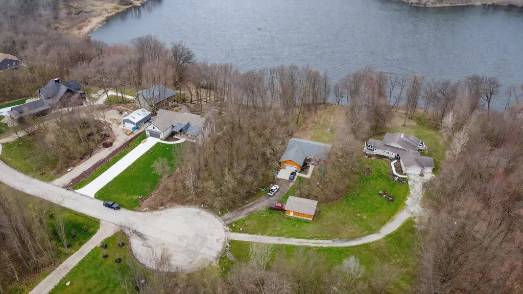 23536 Forest Shores Drive Cassopolis Village MI 49031