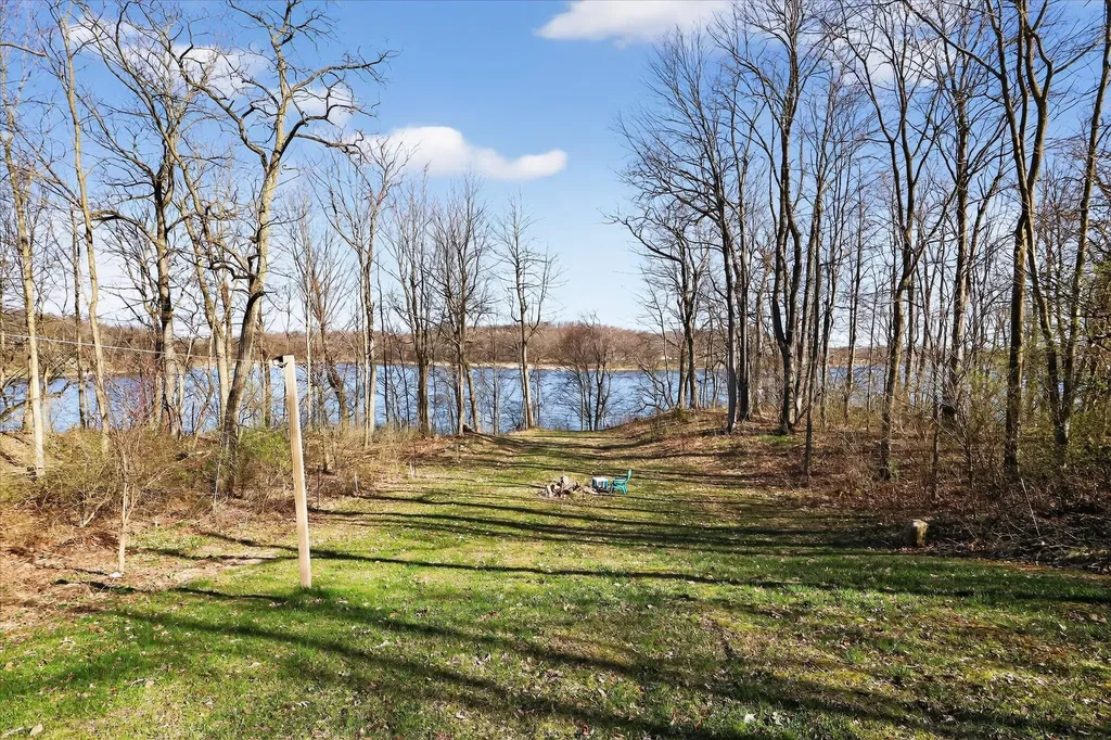 23536 Forest Shores Drive Cassopolis Village MI 49031