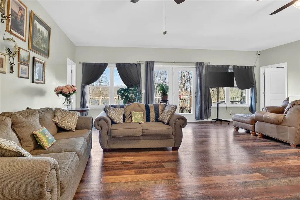 23536 Forest Shores Drive Cassopolis Village MI 49031