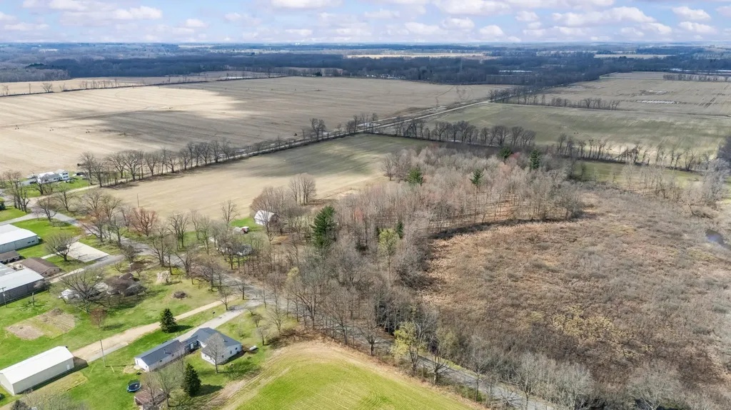 55796 92nd Avenue Hamilton Township MI 49047