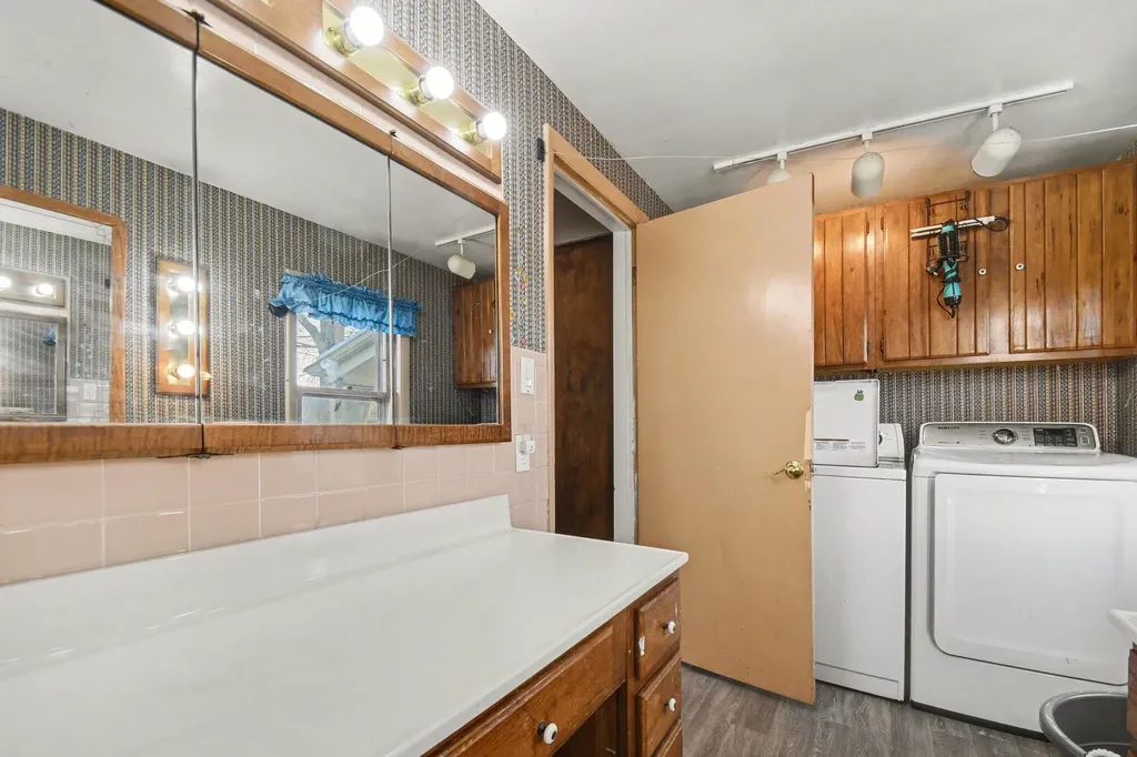 59379 Territorial Road Keeler Township MI 49045
