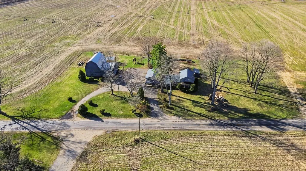 59379 Territorial Road Keeler Township MI 49045