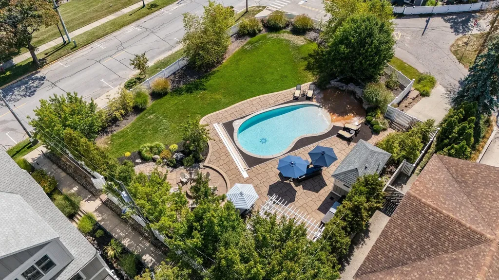 57 And 53 North Shore Drive South Haven City MI 49090