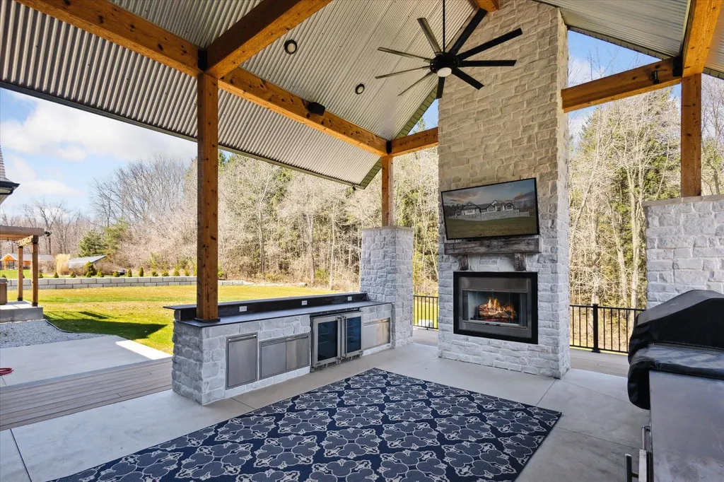 32170 Bent Oak Trail Milton Township MI 49120