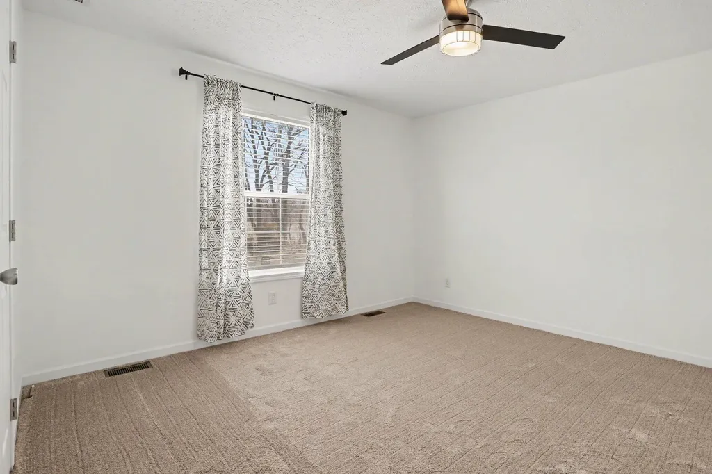 29216 Saddlebred Lane Dowagiac City MI 49047