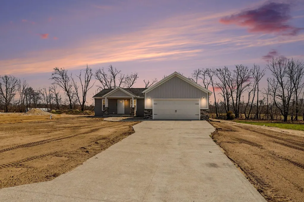 29216 Saddlebred Lane Dowagiac City MI 49047