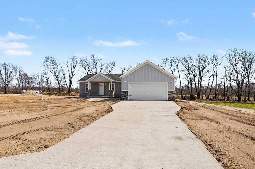 29216 Saddlebred Lane Dowagiac City MI 49047