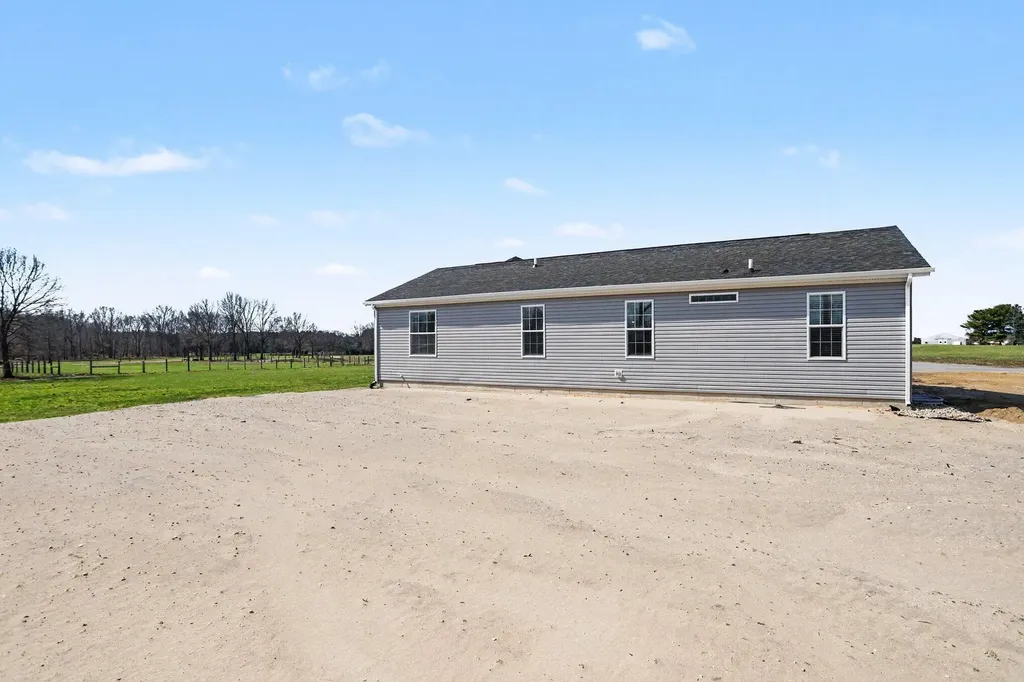 29216 Saddlebred Lane Dowagiac City MI 49047