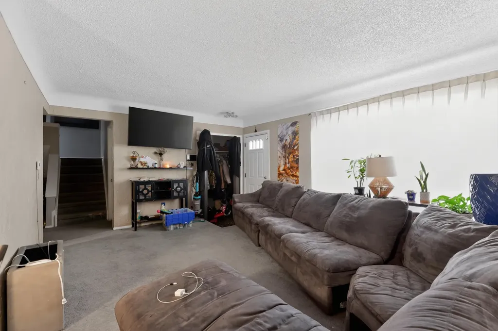 13511 Dixie Redford Charter Township MI 48239
