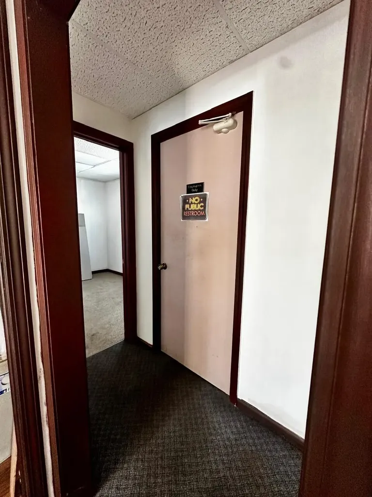 5604 Cleveland Avenue Lincoln Charter Township MI 49127
