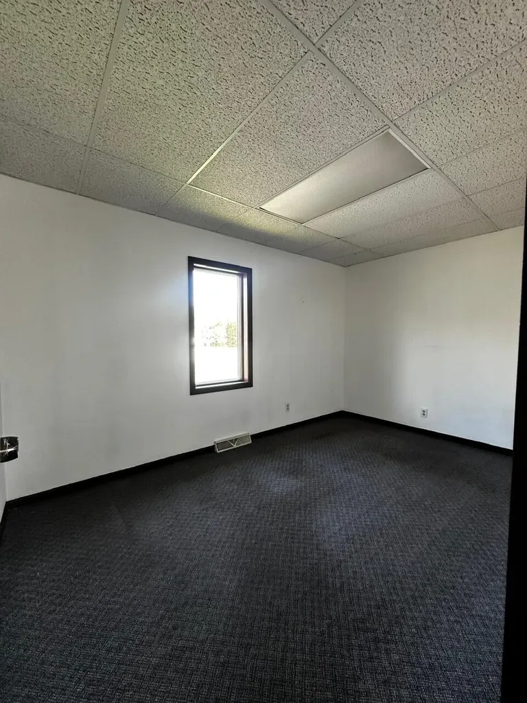 5604 Cleveland Avenue Lincoln Charter Township MI 49127