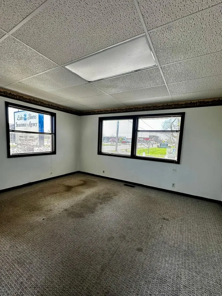 5604 Cleveland Avenue Lincoln Charter Township MI 49127