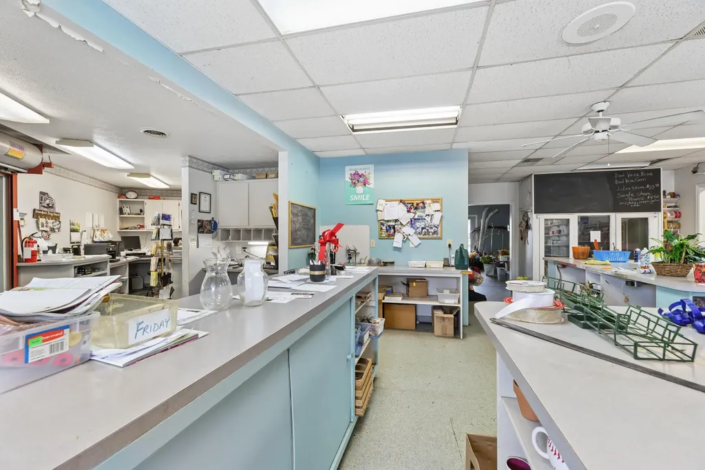 1521 E Main Street Niles City MI 49120