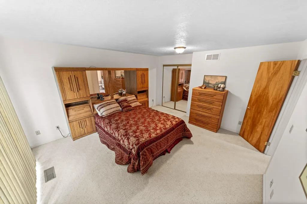 19976 M-60 Park Township MI 49093