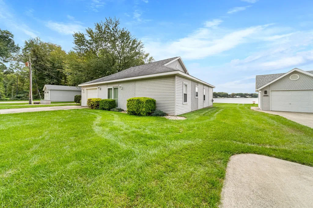 19976 M-60 Park Township MI 49093