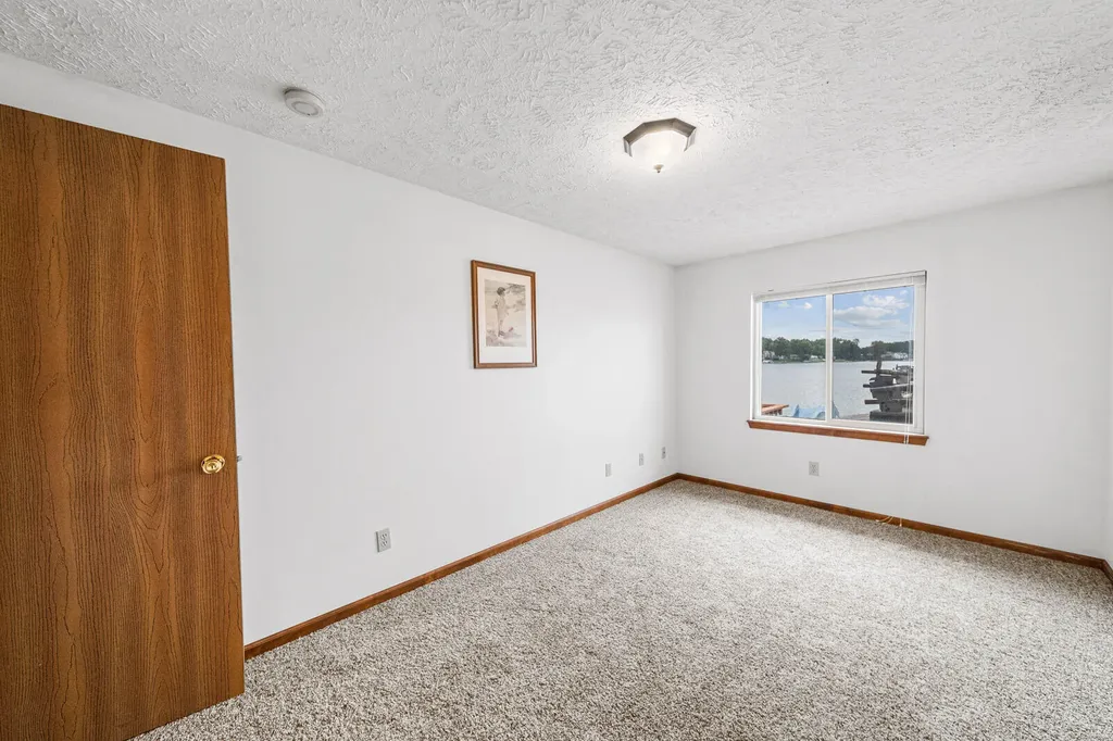 19976 M-60 Park Township MI 49093