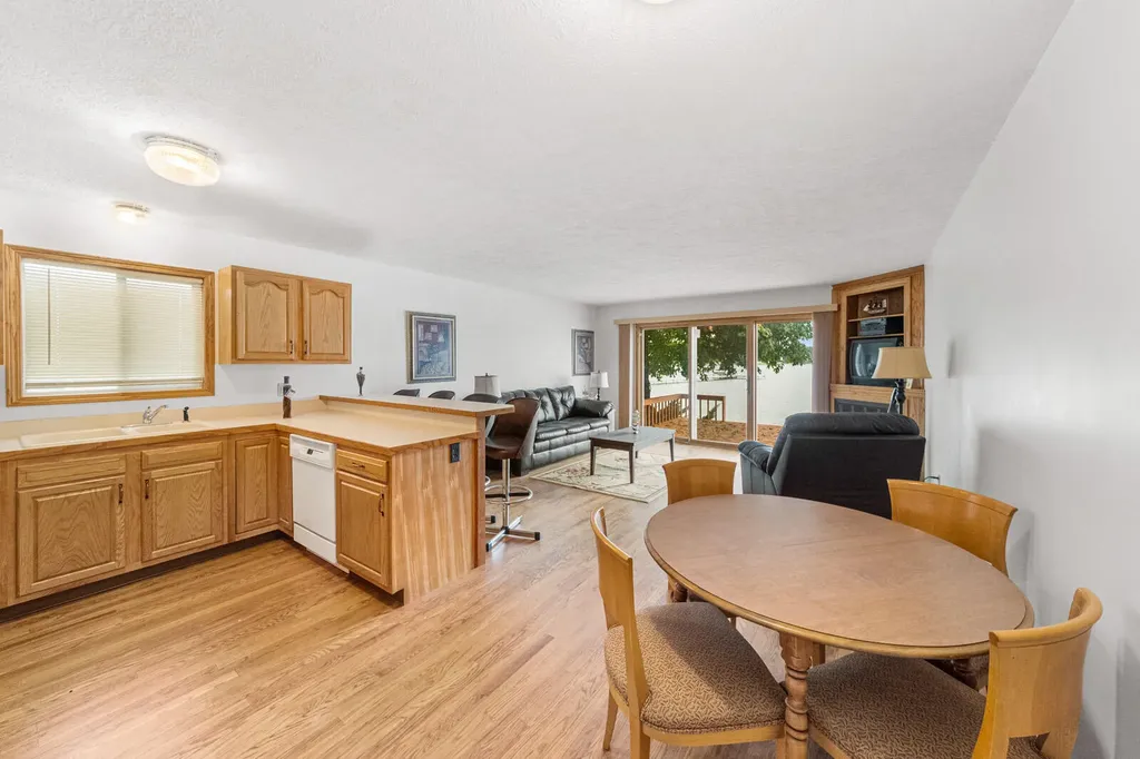 19976 M-60 Park Township MI 49093