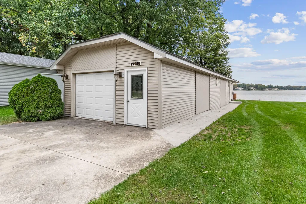 19976 M-60 Park Township MI 49093