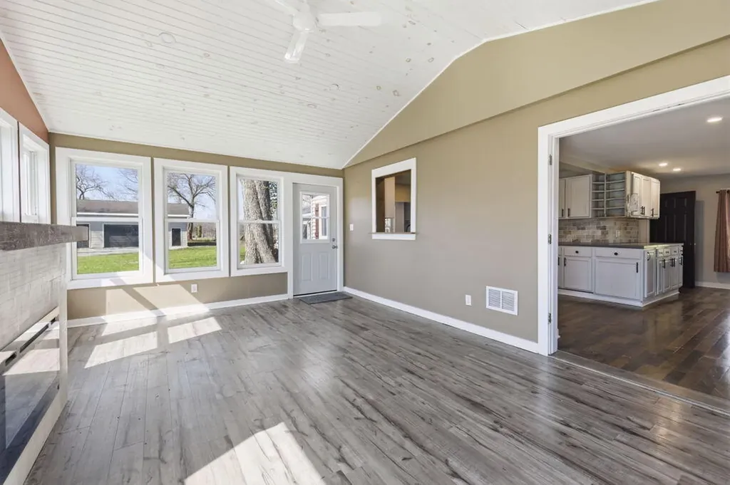 710 S Elm Street Three Oaks Township MI 49128