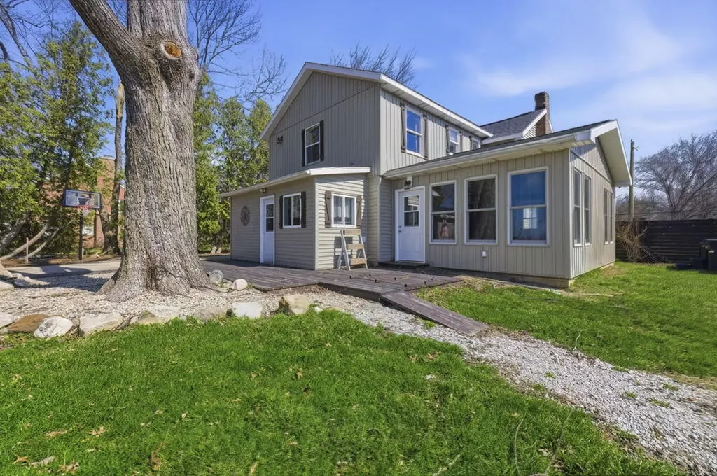 710 S Elm Street Three Oaks Township MI 49128
