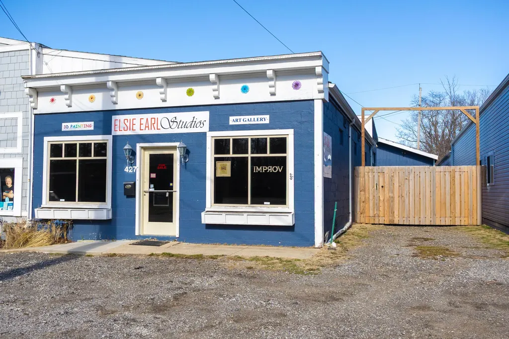 427 S Whittaker Street New Buffalo City MI 49117