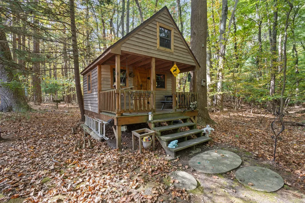 12370 Dunes Road Chikaming Township MI 49125