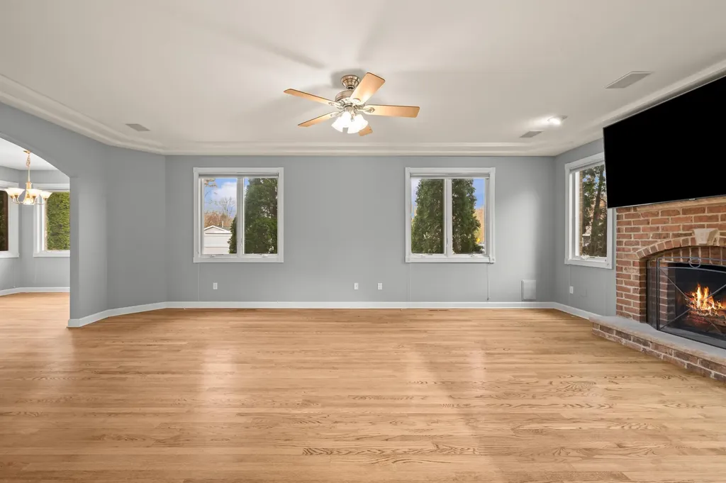 5036 Shoreview Drive Coloma Charter Township MI 49038