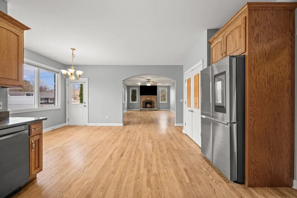 5036 Shoreview Drive Coloma Charter Township MI 49038