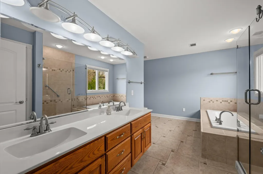 5036 Shoreview Drive Coloma Charter Township MI 49038