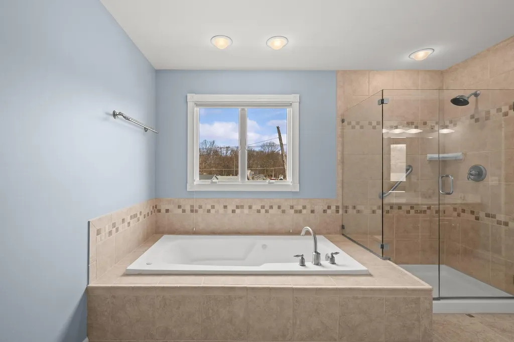 5036 Shoreview Drive Coloma Charter Township MI 49038