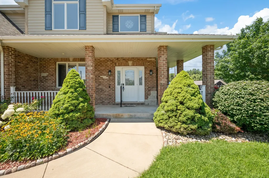 5036 Shoreview Drive Coloma Charter Township MI 49038