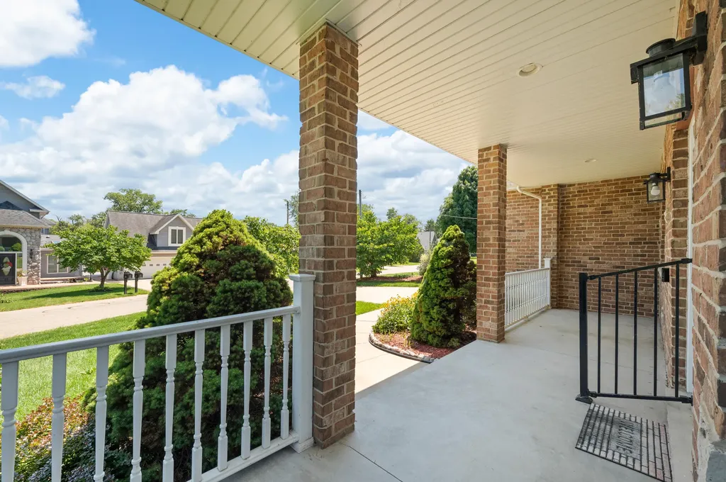 5036 Shoreview Drive Coloma Charter Township MI 49038