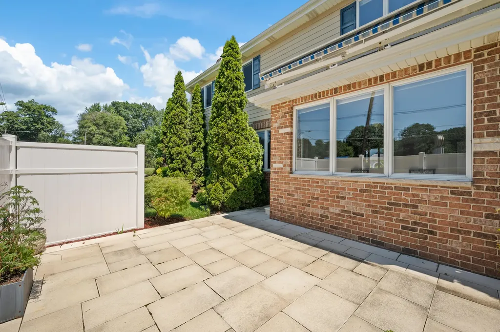 5036 Shoreview Drive Coloma Charter Township MI 49038