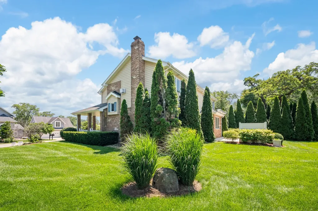 5036 Shoreview Drive Coloma Charter Township MI 49038