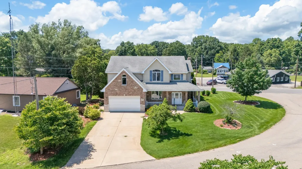 5036 Shoreview Drive Coloma Charter Township MI 49038