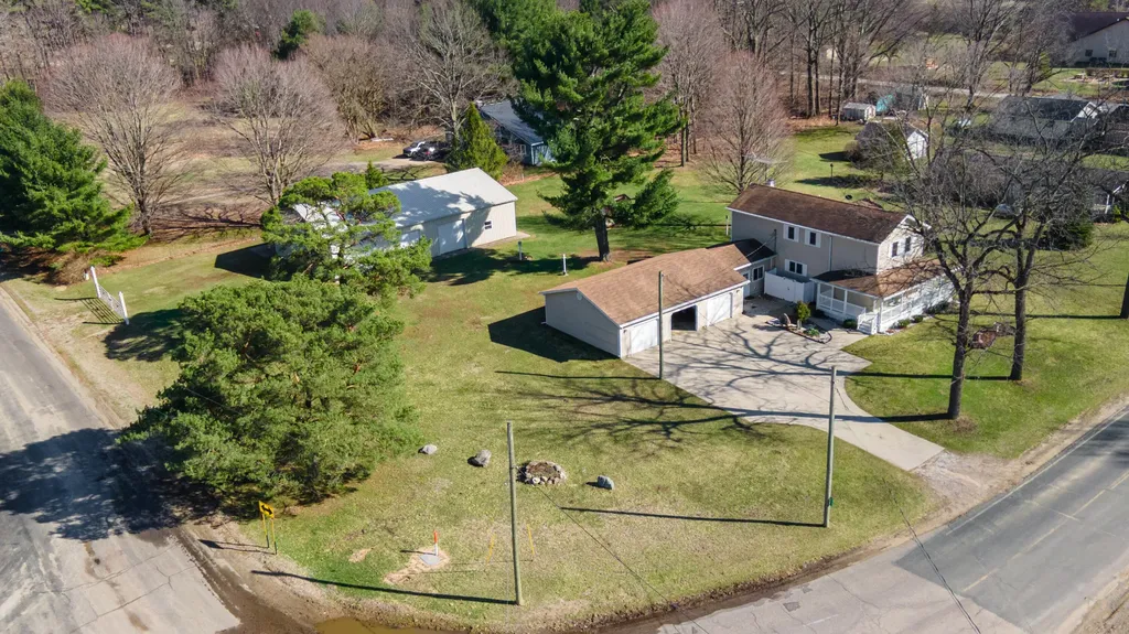 121 Cr 687 Street Geneva Township MI 49090