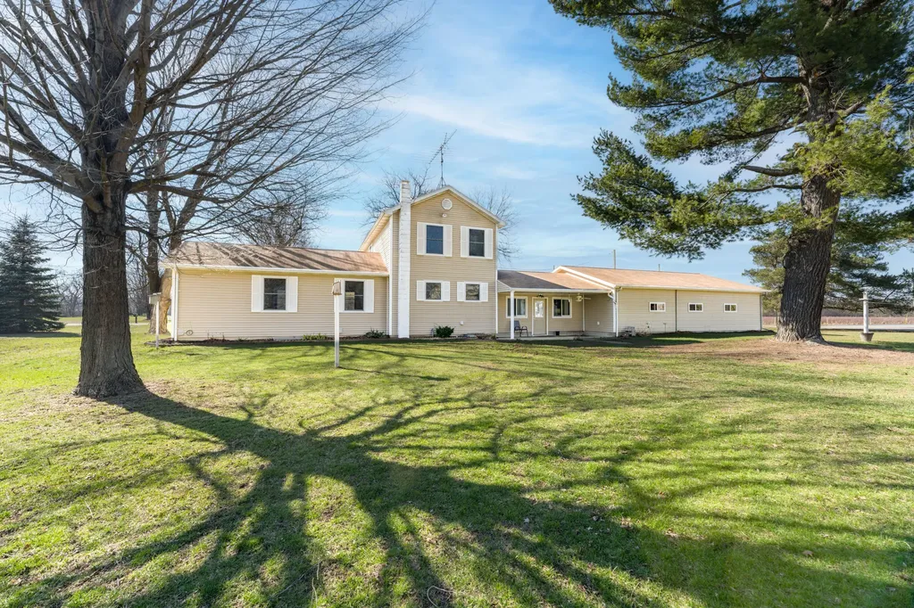 121 Cr 687 Street Geneva Township MI 49090