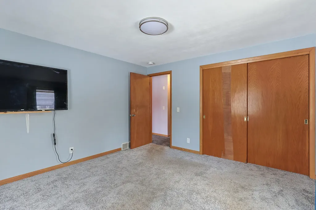 29460 M 62 W Silver Creek Township MI 49047