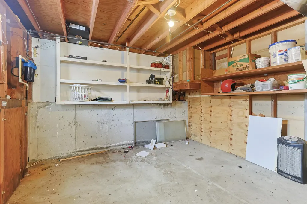 29460 M 62 W Silver Creek Township MI 49047