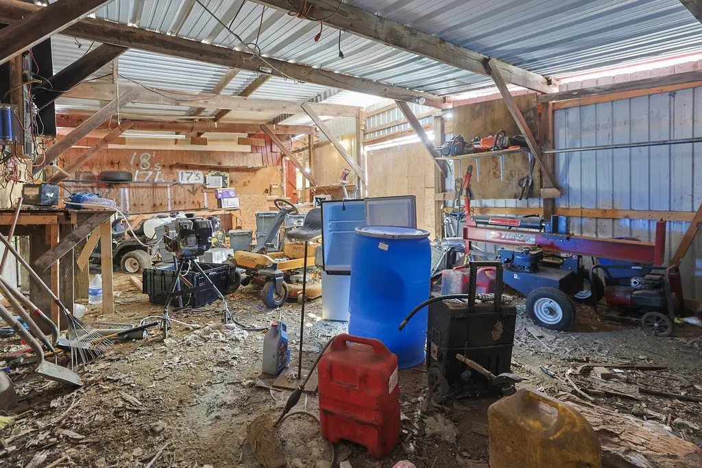 29460 M 62 W Silver Creek Township MI 49047